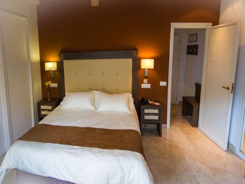 Gran Hotel Delfin Benidorm Bagian luar foto