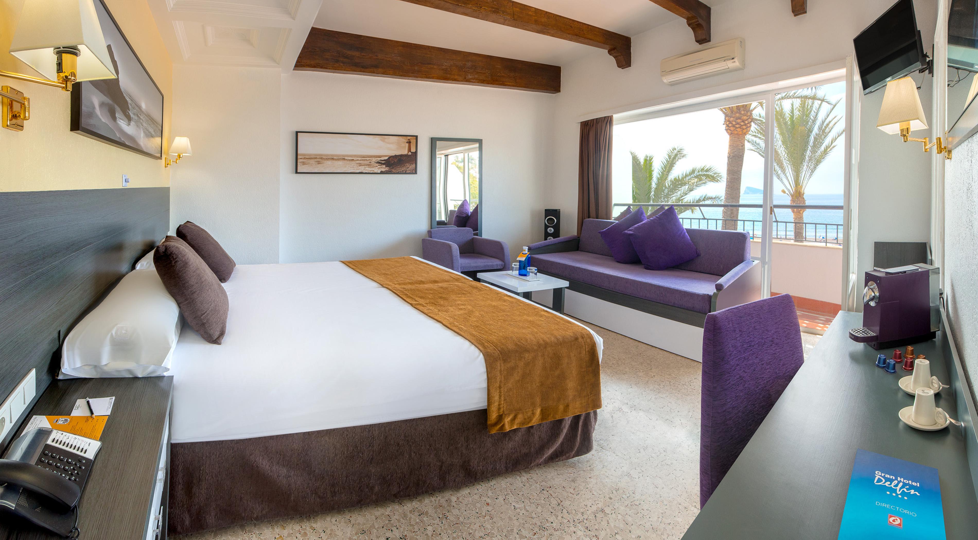 Gran Hotel Delfin Benidorm Bagian luar foto