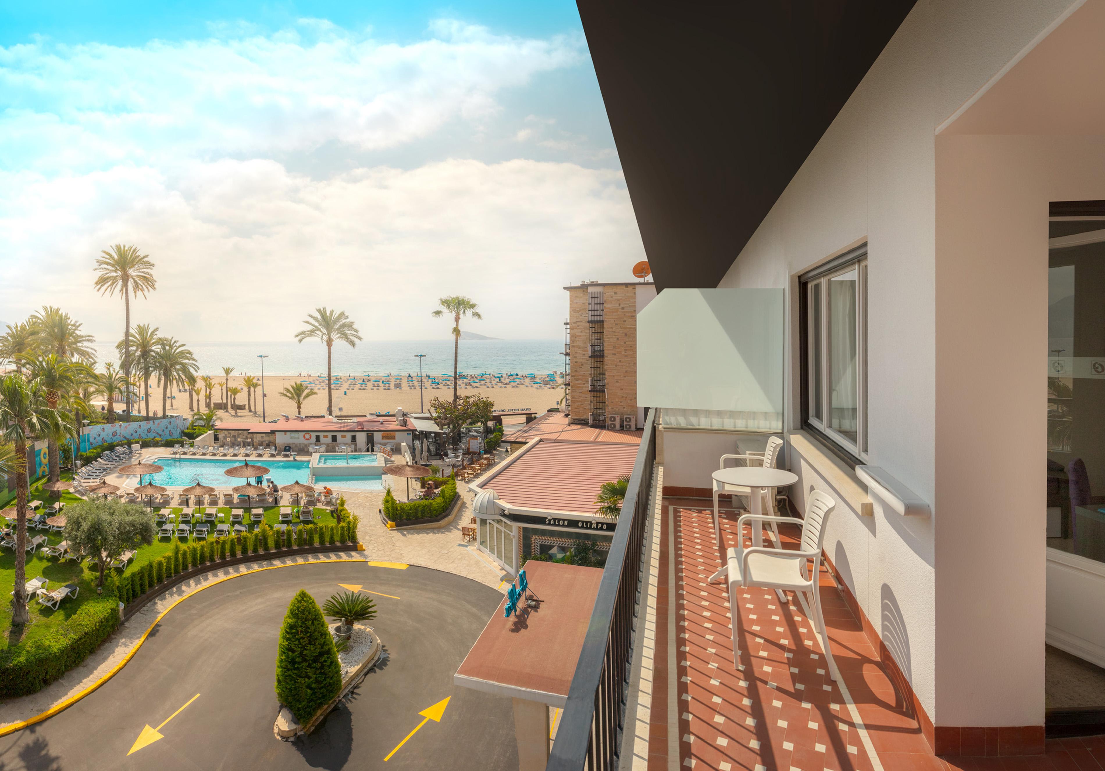 Gran Hotel Delfin Benidorm Bagian luar foto
