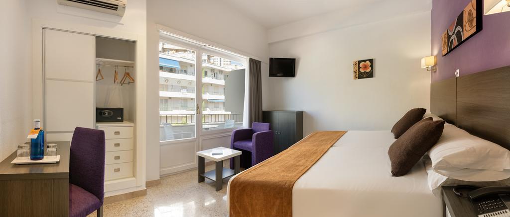 Gran Hotel Delfin Benidorm Bagian luar foto