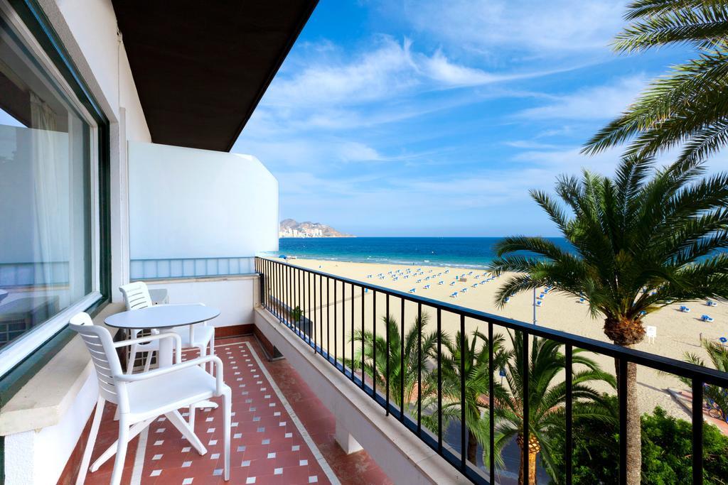 Gran Hotel Delfin Benidorm Ruang foto